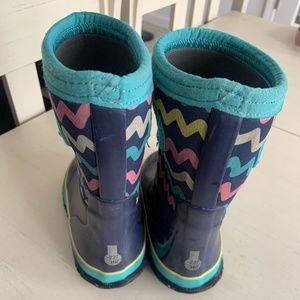 Bogs winter boots Girls size 10